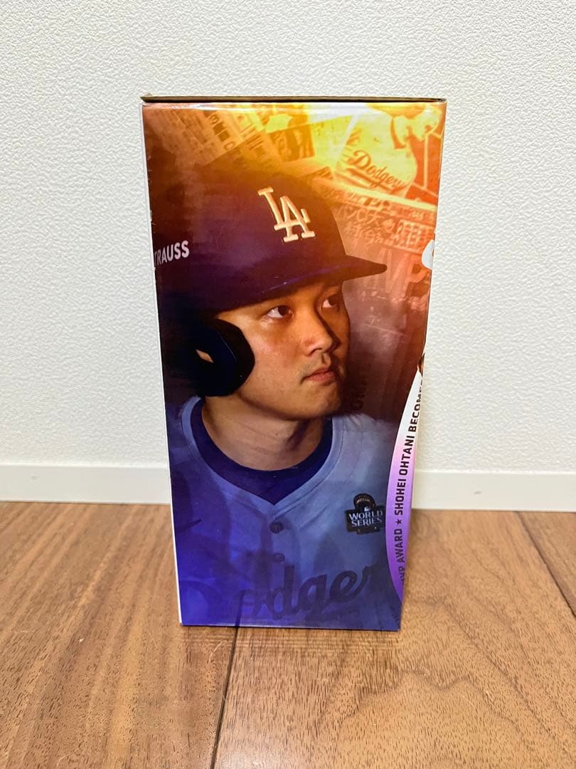 新品　ボブルヘッド人形　大谷翔平　MVP 2025/4/2 球場配布　冊子付き