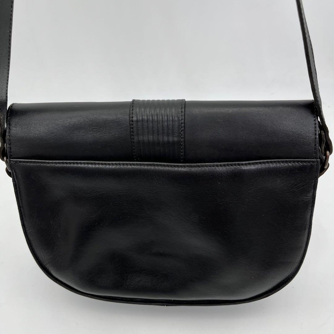イヴサンローラン ショルダーバッグ 斜めがけ カサンドラ YSLロゴ 黒 レザー