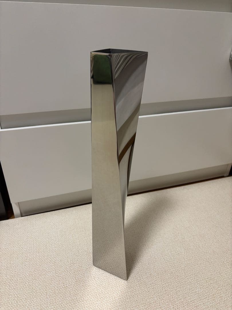 Alessi フラワーベース　アレッシー