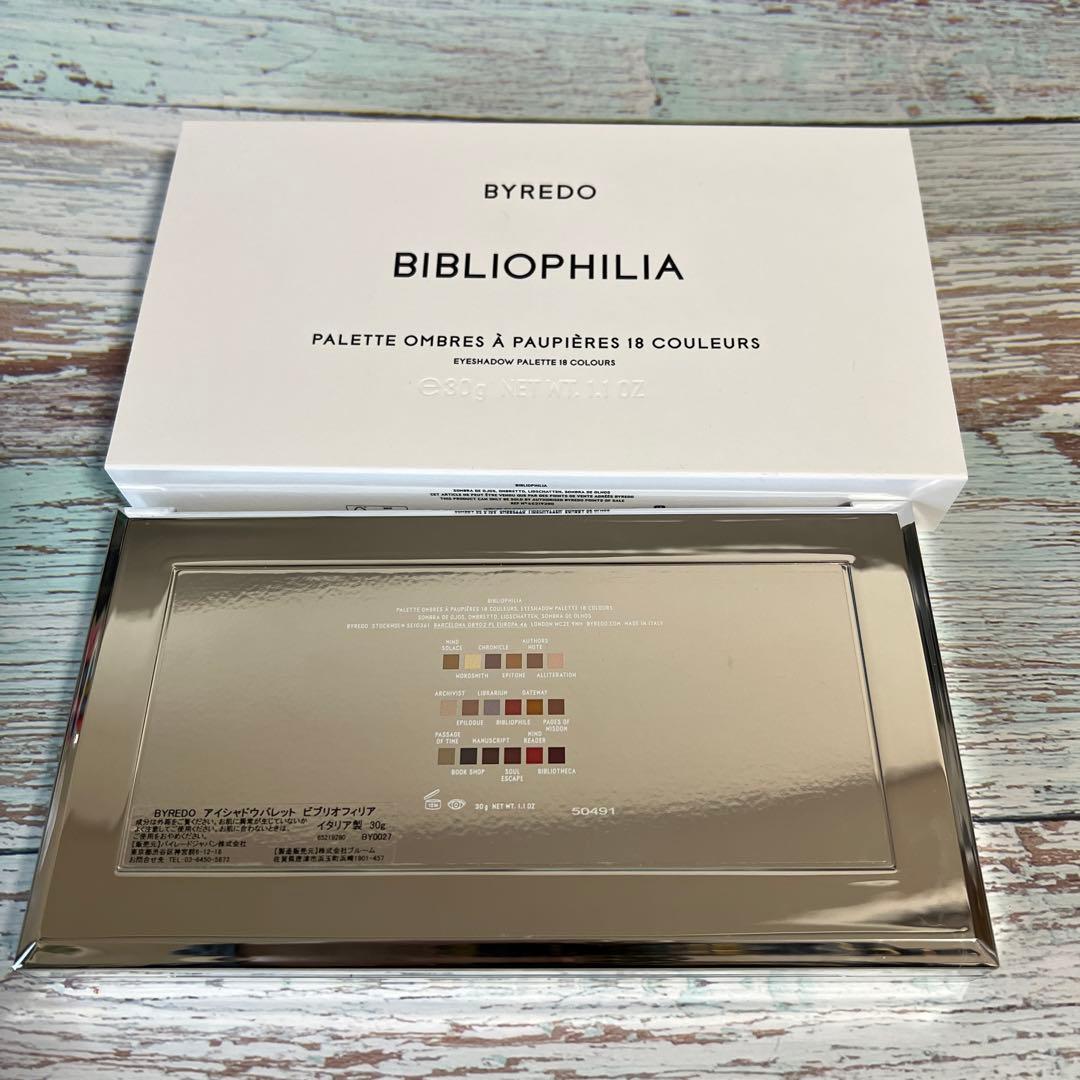 バイレード BYREDO ビブリオフィリア　アイシャドウパレット