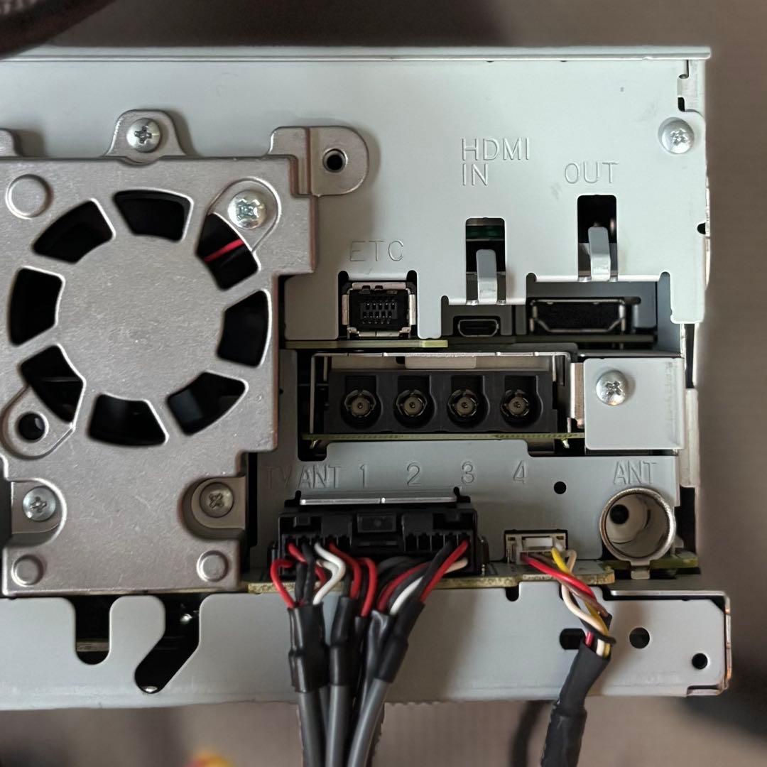 Pioneer AVIC-CZ900 サイバーナビ カーナビゲーション