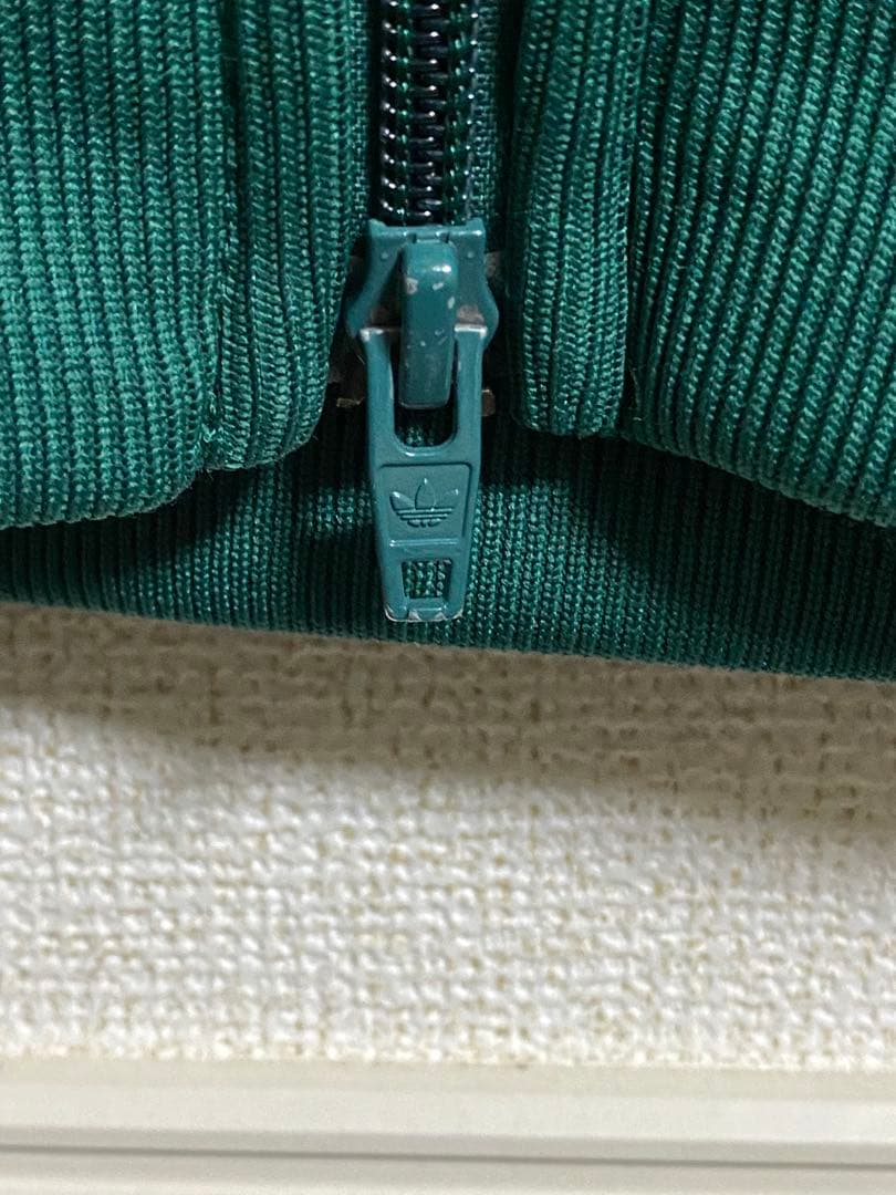 ✨あいみょん着用カラー✨adidas SST トラックジャケット グリーン
