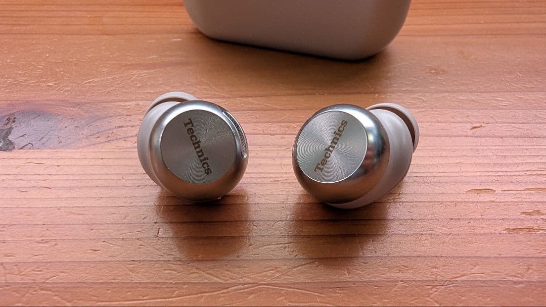 AZ100 Technics 本体付属品全て有り イヤーピース未使用