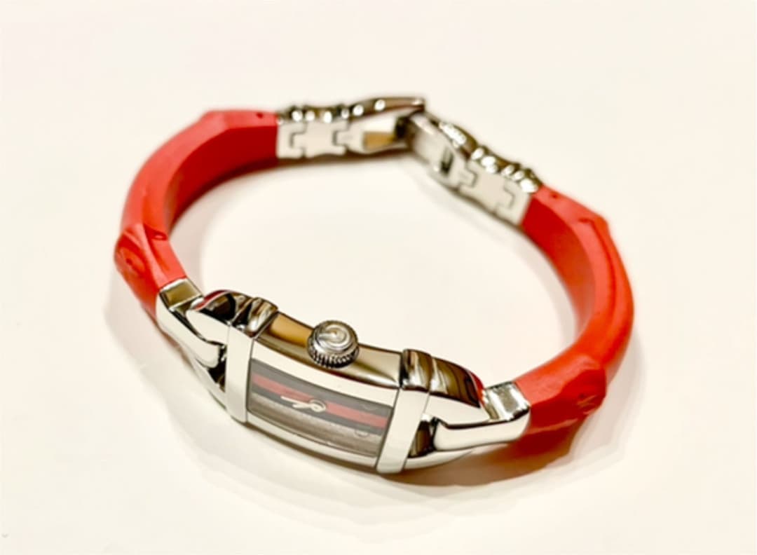 GUCCI レディース 腕時計 YA068552