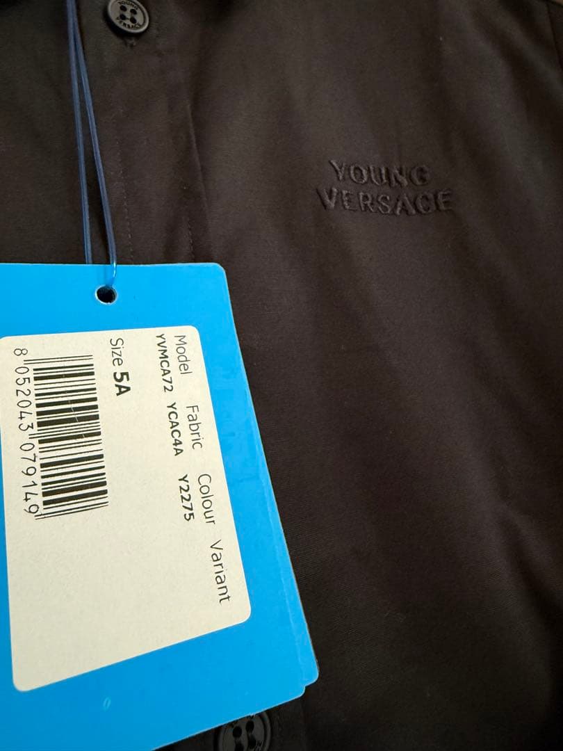 新品タグ付き ヴェルサーチ 長袖シャツ 5A