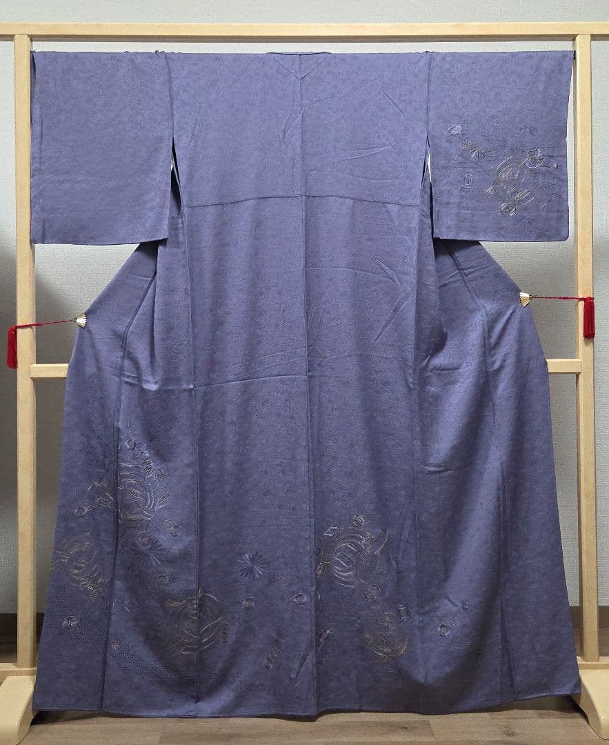 B 中国三大刺繍 蘇州 汕頭 金駒刺繍 宝尽し 松竹梅 袷 正絹 訪問着 着物