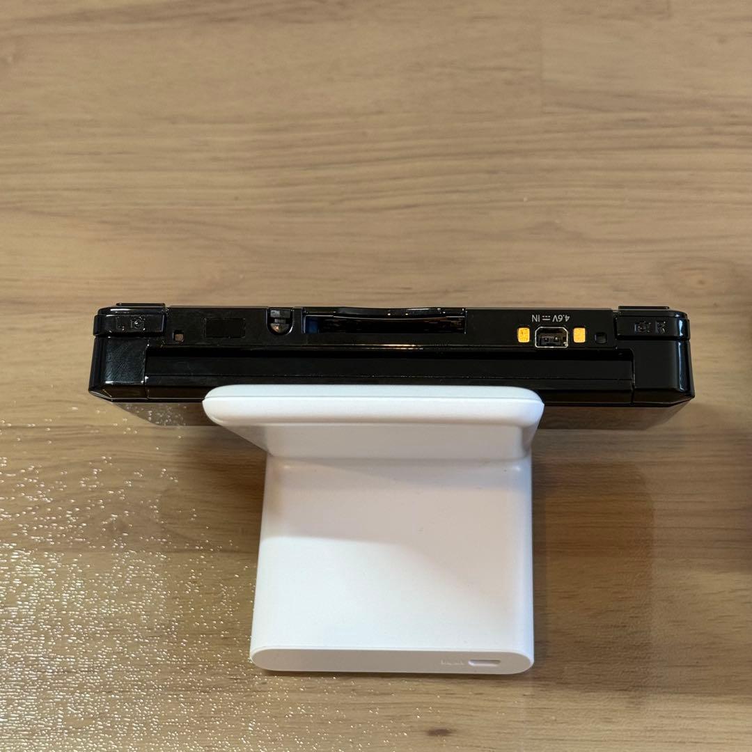 7-189 ニンテンドー3DS クリアブラック