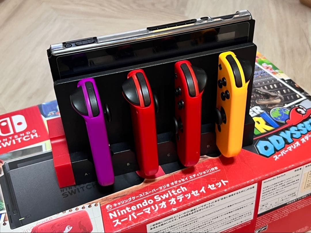 Nintendo Switch 本体マリオオデッセイver.+Joy-Con2個