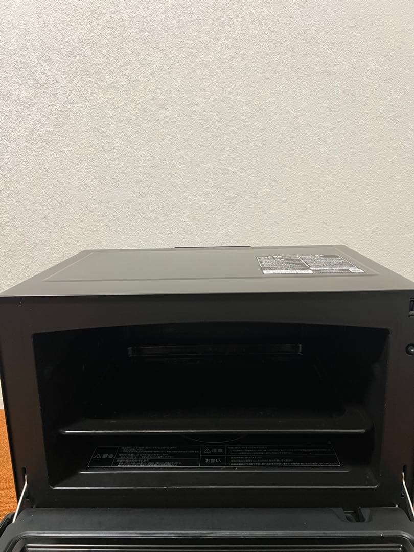 美品 東芝 2023年製 1000W 石窯ドーム 庫内容量 26L