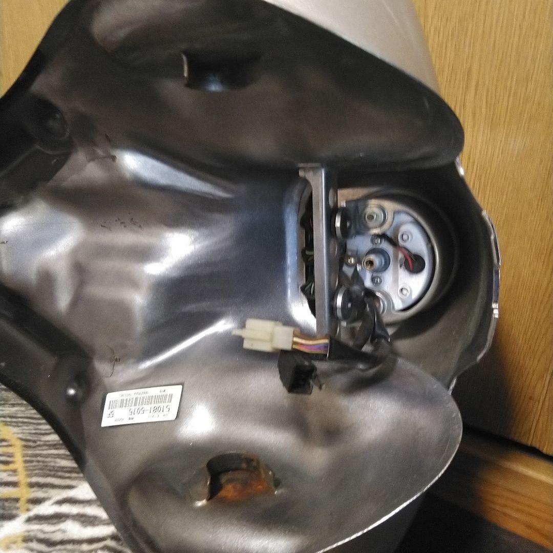 カワサキVN250AEエリミネーター タンク シルバー/ブラック。