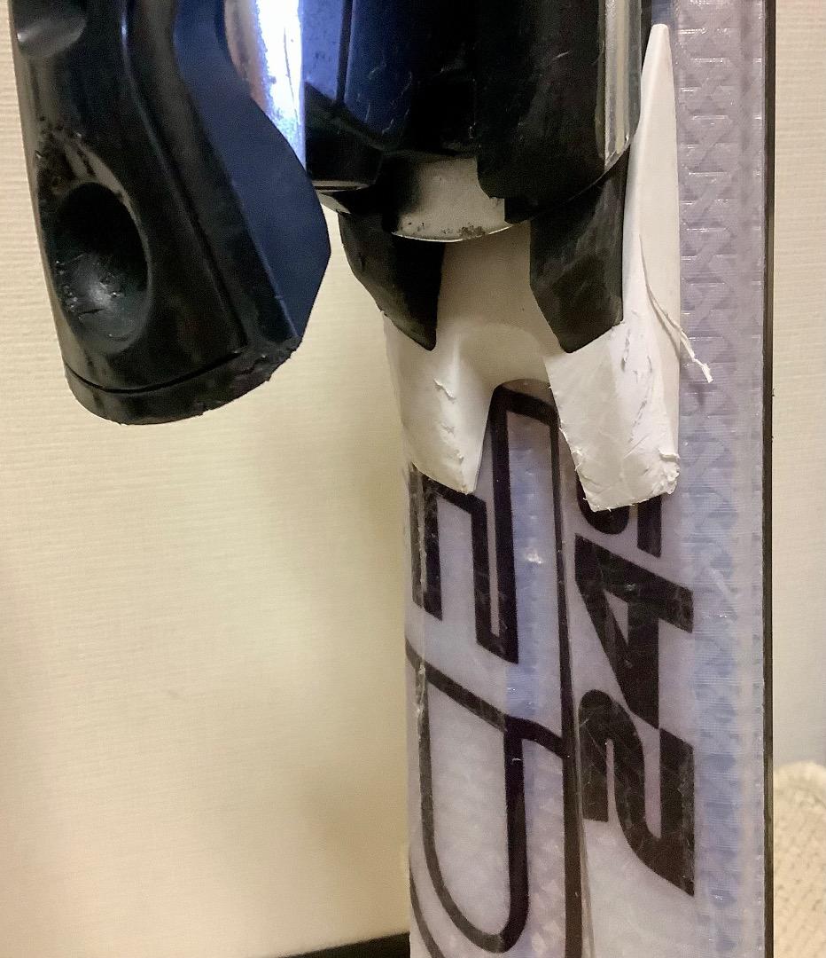 サロモン　カービング　オールラウンド　158cm　R14　中上級者向け