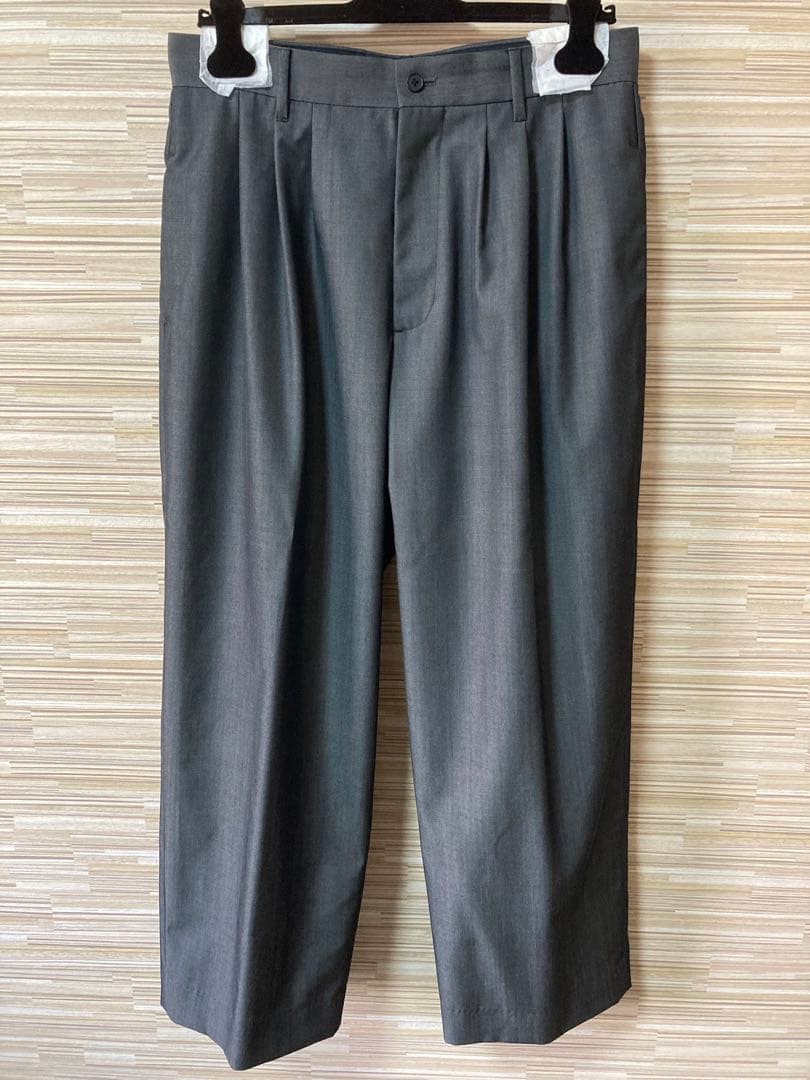 【値下げ】BIOTOP 【not in fashion..】3タックワイドパンツ