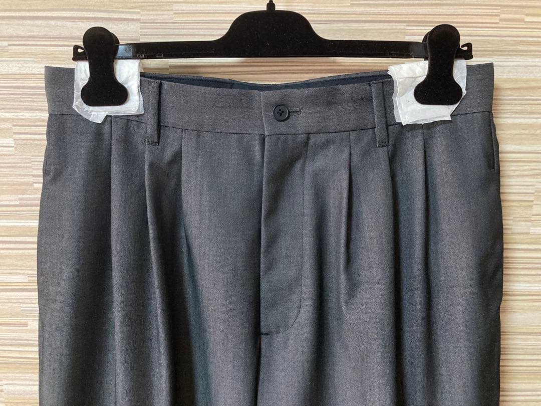 【値下げ】BIOTOP 【not in fashion..】3タックワイドパンツ