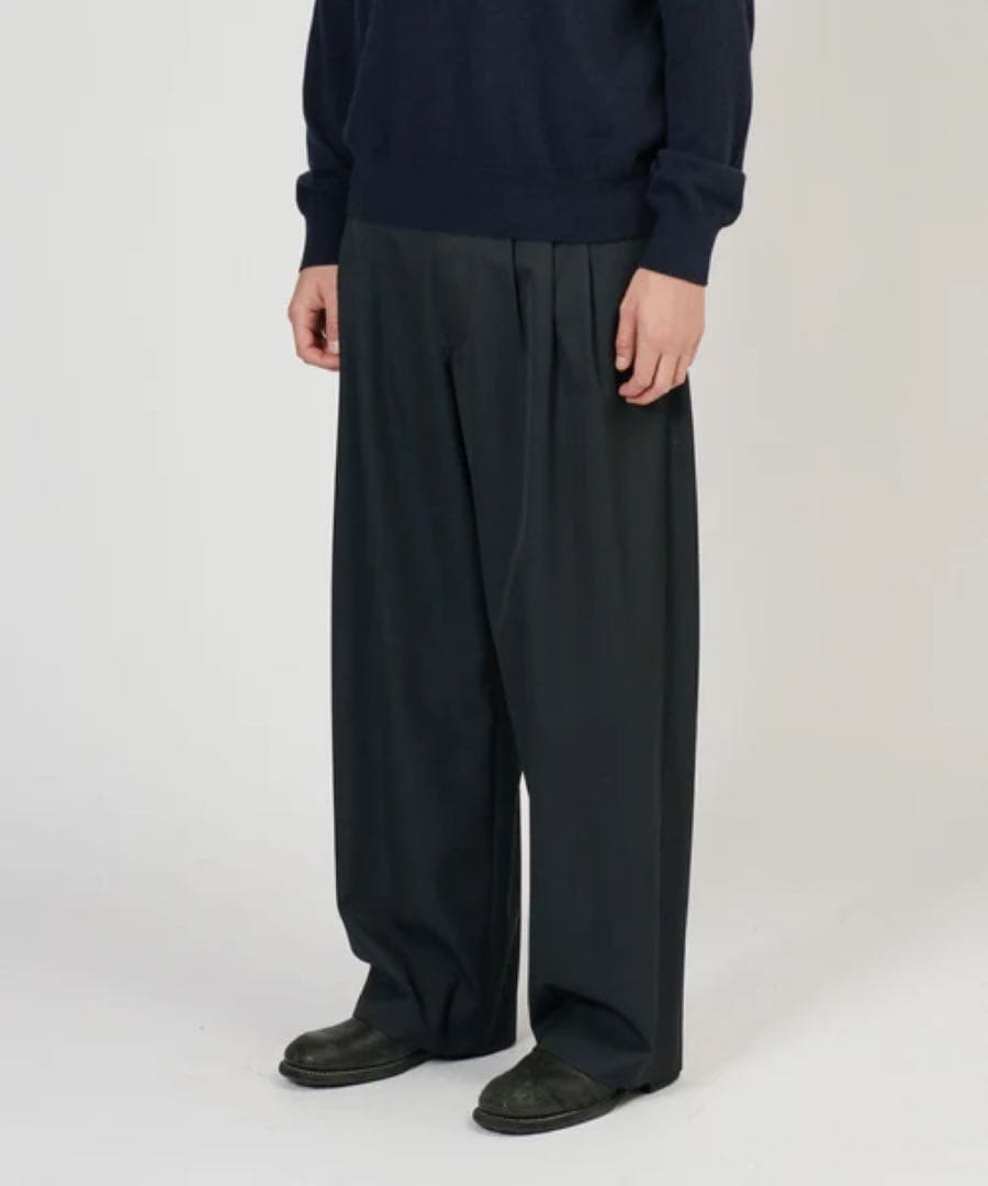 【値下げ】BIOTOP 【not in fashion..】3タックワイドパンツ