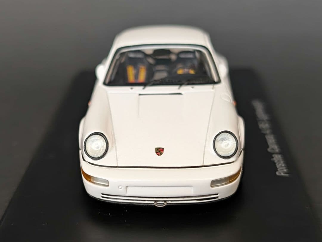 スパーク 1/43 ポルシェ 964 カレラ 4 RS ライトウエイト ホワイト