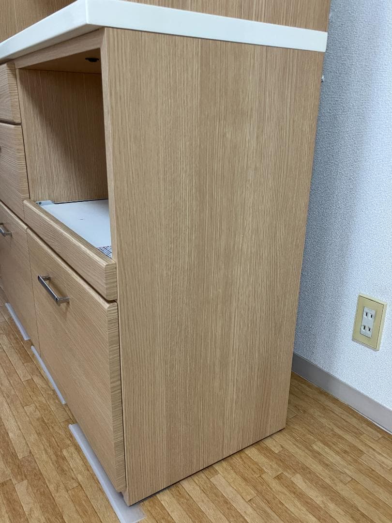 【ニトリ】食器棚 ナチュラル 幅105㎝　磨りガラス扉＆引き出し収納付き 美品