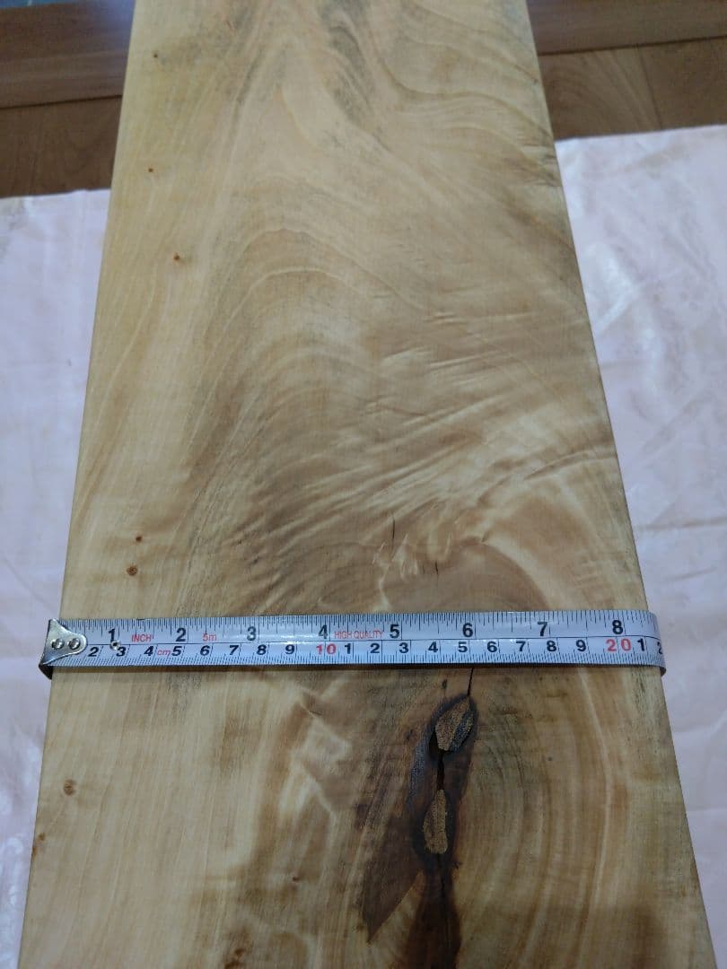 楠（くす）のベンチ86　いい楠の一枚板で杢目が大変綺麗　重さも3.6kgと軽量❕