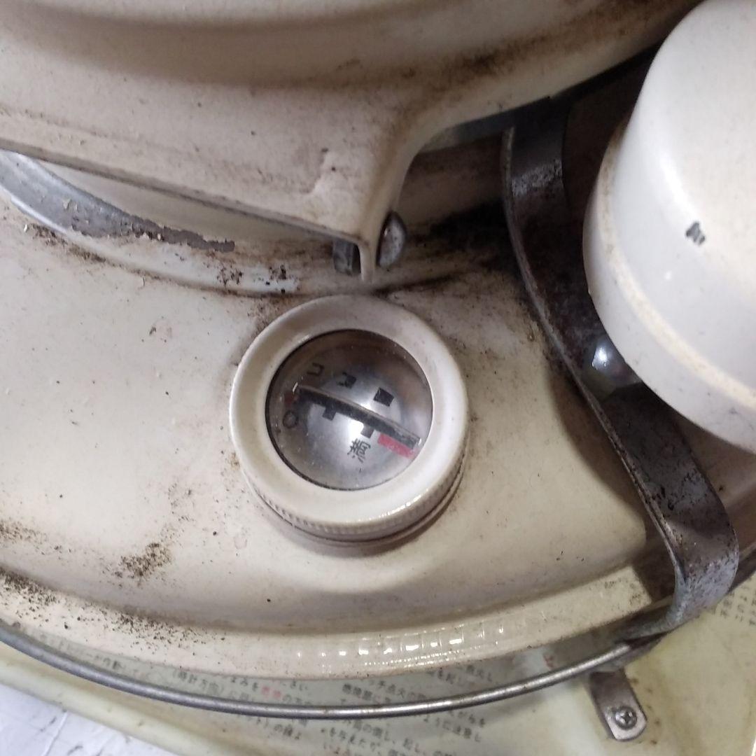 みるたけ様ご購入商品　Aladdin アラジン　石油ストーブ クリーム色