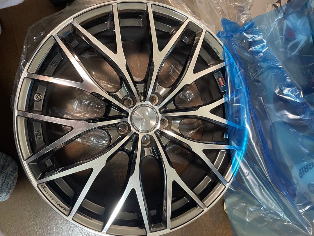 ウェッズ レオニス MX BMC ミラーカット18インチ7j+47 pcd100