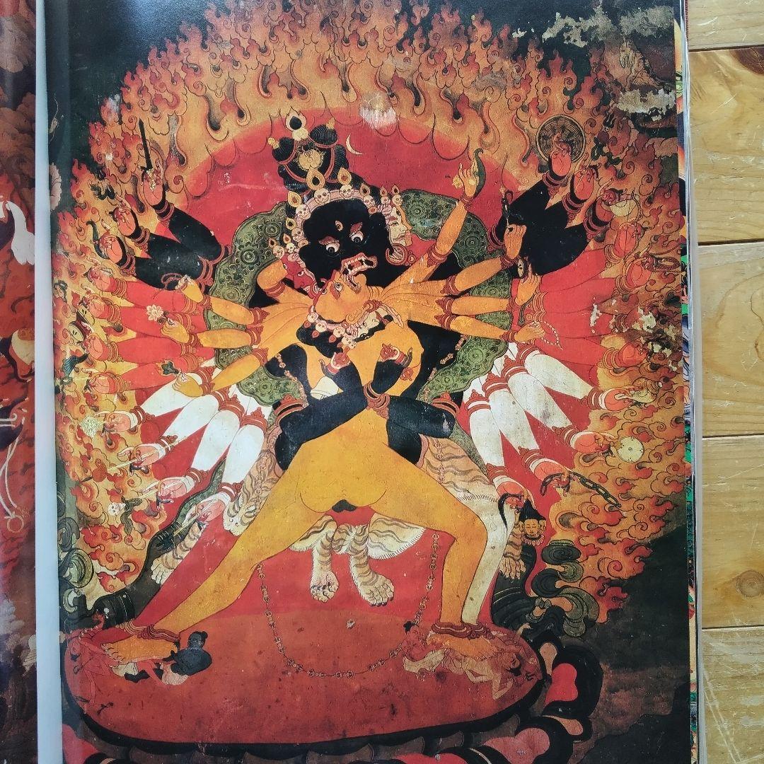 チベット仏教-美術-写真集(外箱、中箱、写真集。解説書 )