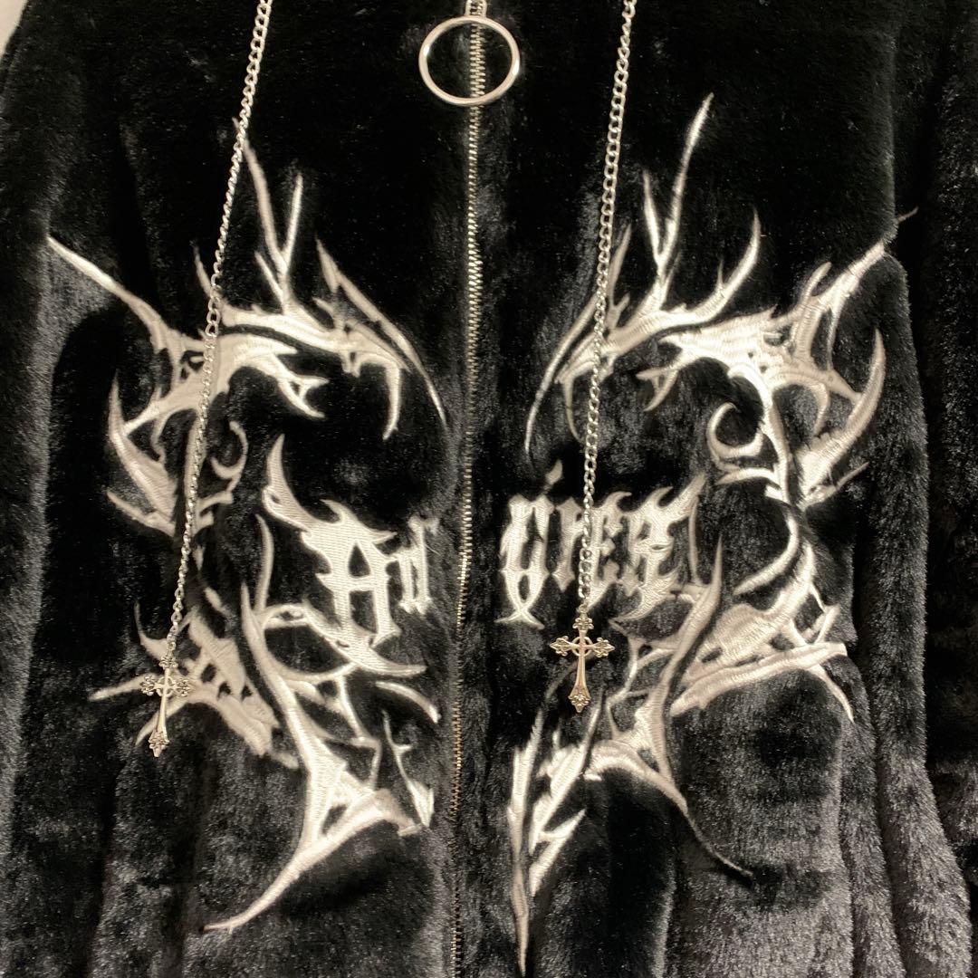 Amilige ネコ耳ハートロゴ刺繍ZIPショートファーコート