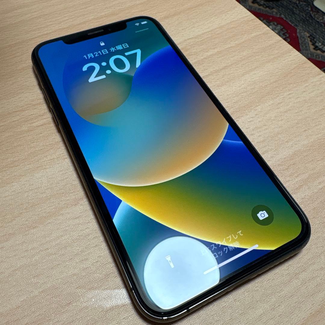 iPhoneXS 256G au SIMロックあり