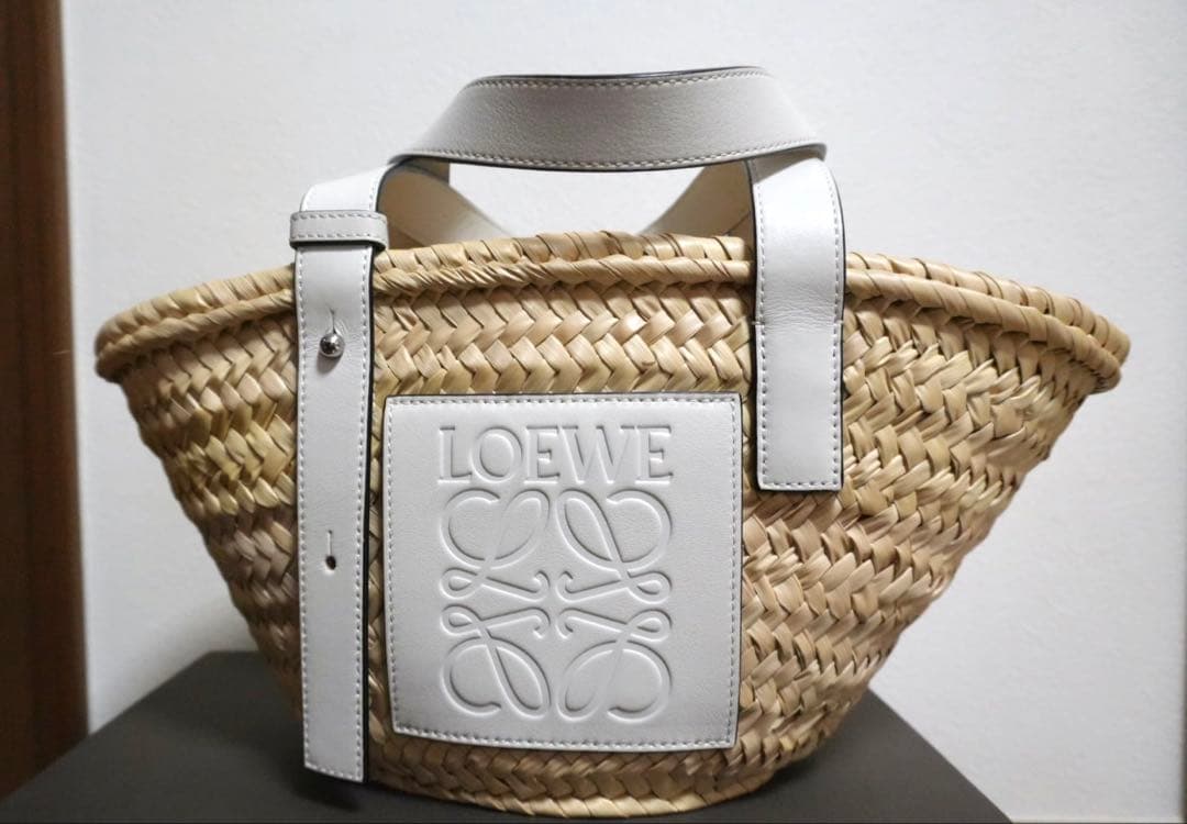 LOEWE ロエベ　バスケットバッグ　スモール　ホワイト