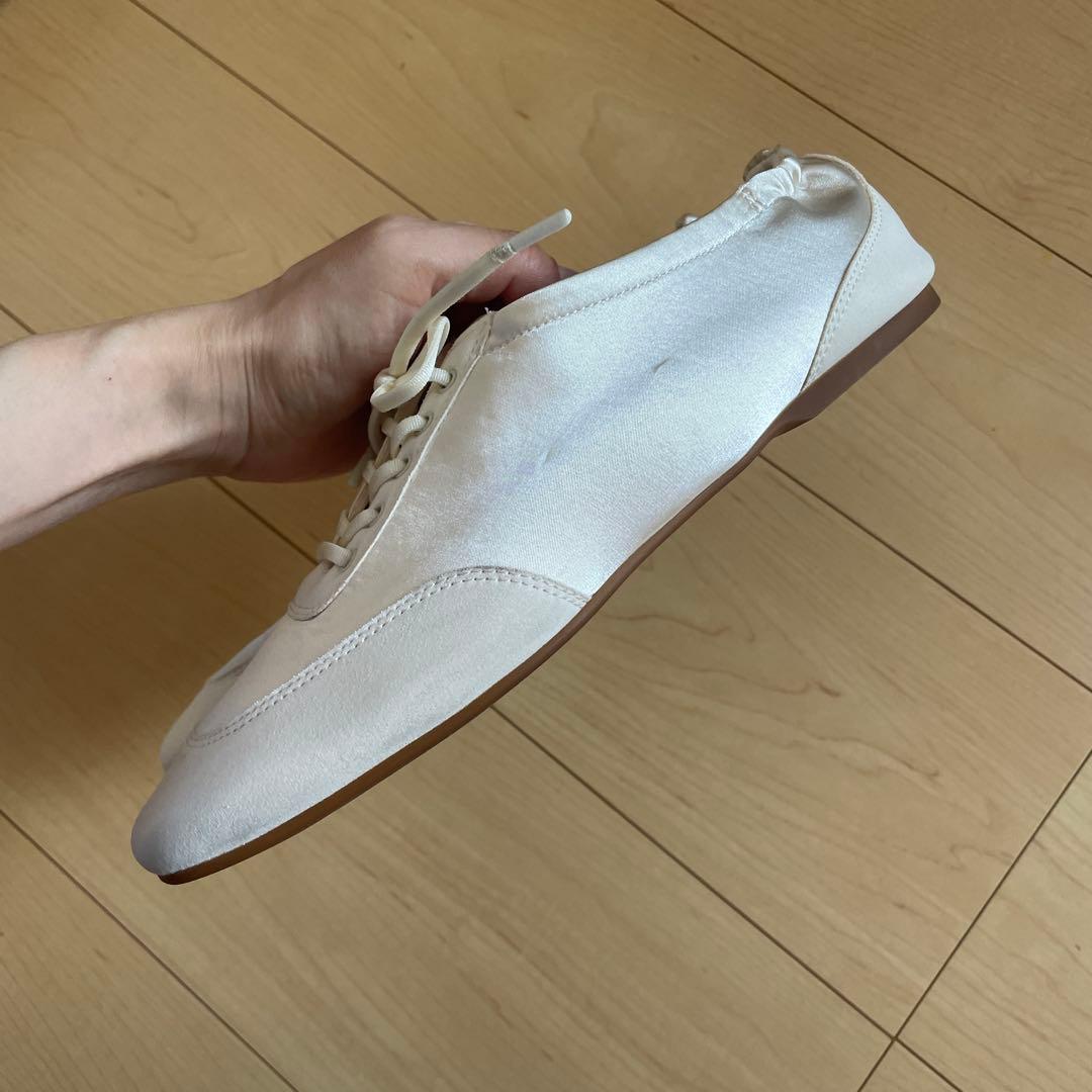 1度のみ使用☆VIVAIA Cristina レースアップスニーカー24.5cm