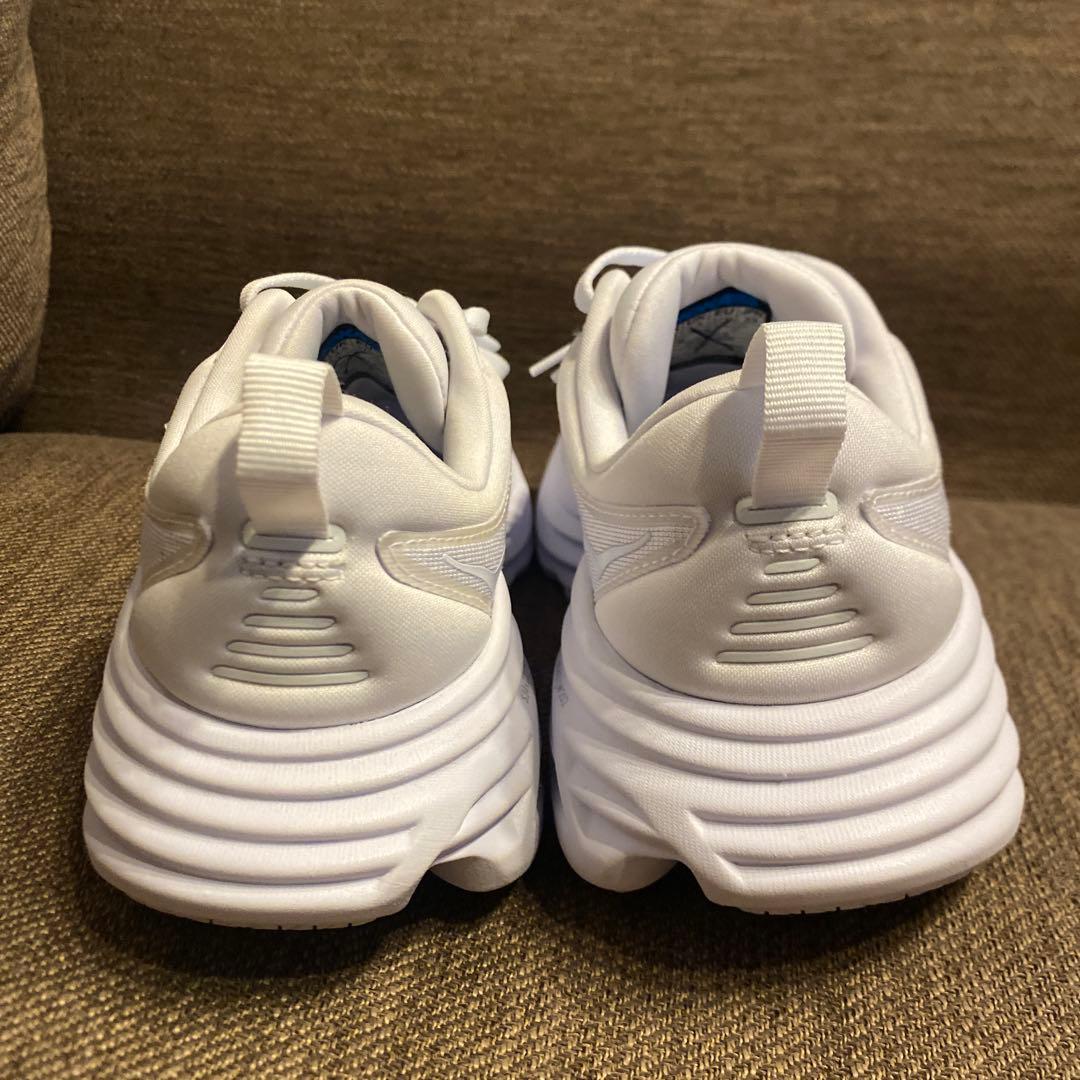 HOKA BONDI 8 ホワイト 23cm 未使用