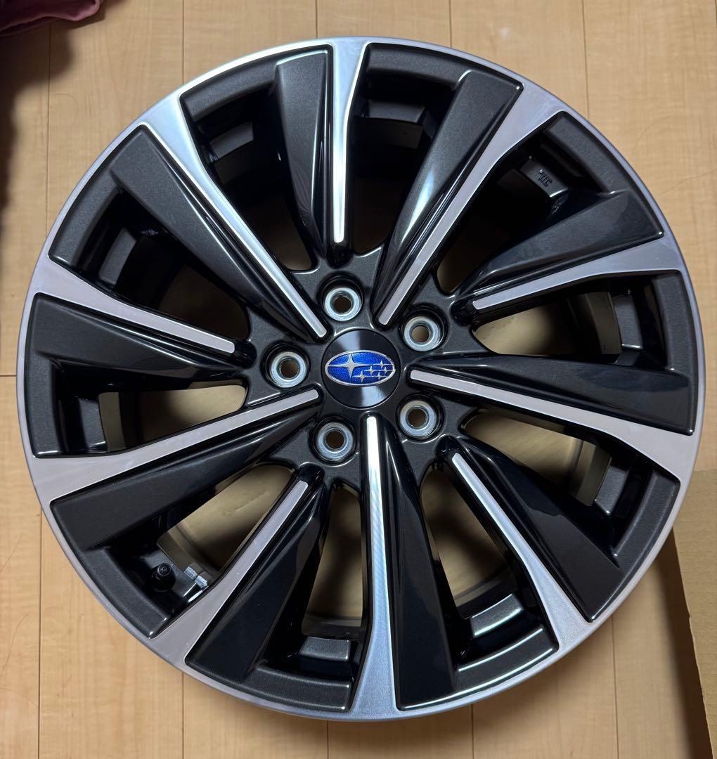 イシーVNレヴォーグSTIsport 18インチ純正ホイール４本①