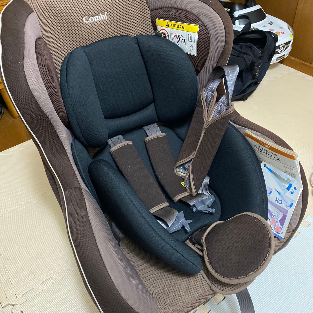 Combi チャイルドシート ウィゴー　ホームクリーニング済み