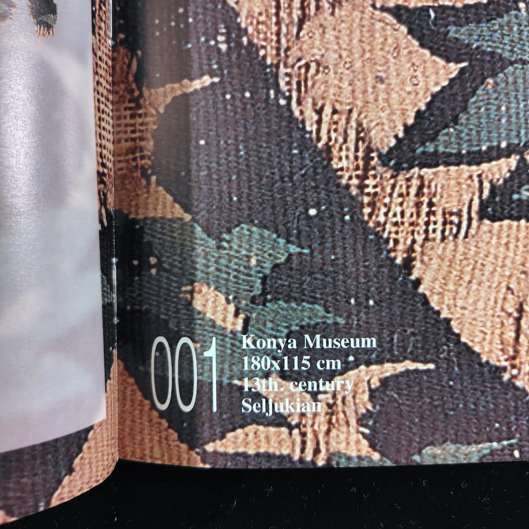 ANATOLIAN KILIMS 1 & 2　アンティークキリム　トルコ文化省