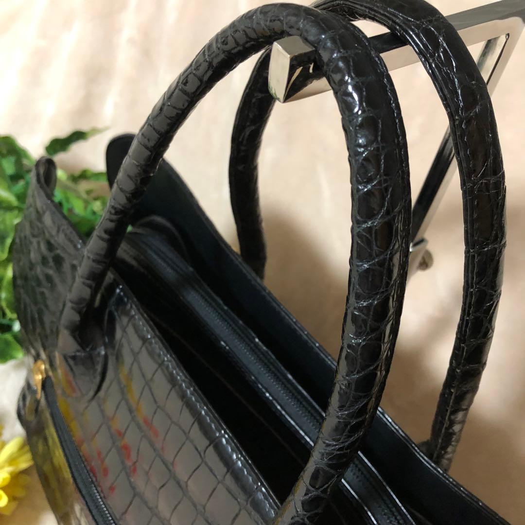 デイジー様2点まとめ売り（バーバリートートバッグ& 2way バッグ　クロコ）