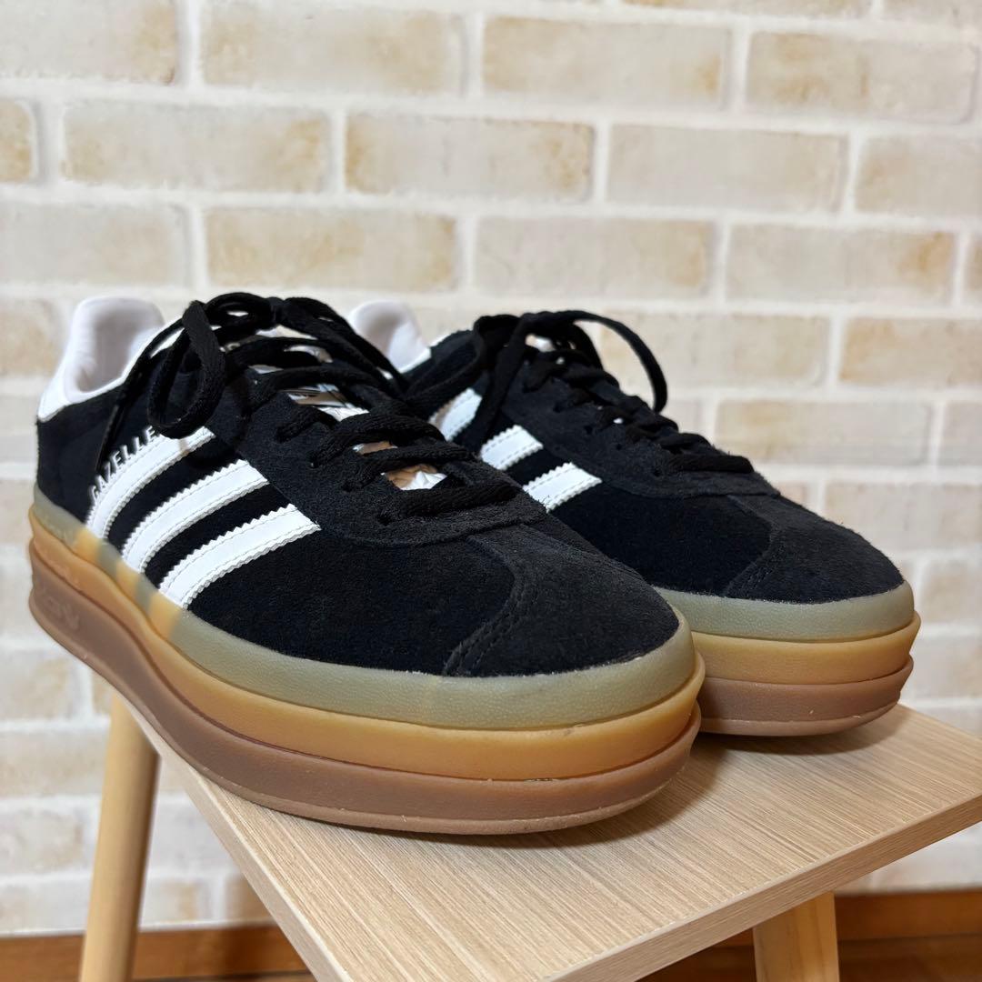 ガゼルボールド / Gazelle Bold / ブラック×ホワイト/24cm