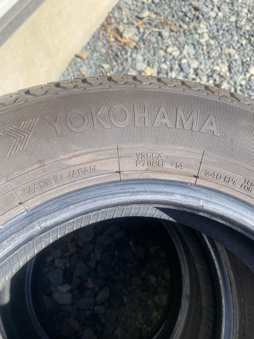 YOKOHAMA ヨコハマ スーパーバン145/80R12 80/78N LT