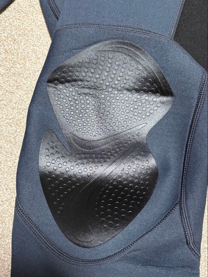 モンベル ウェットスーツ Mサイズ