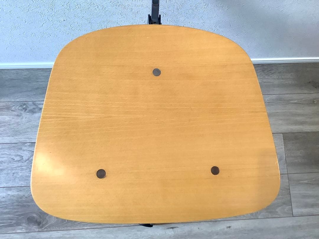 Fritz Hansen KEVI ケヴィチェア 木目調 キャスター付 中古品