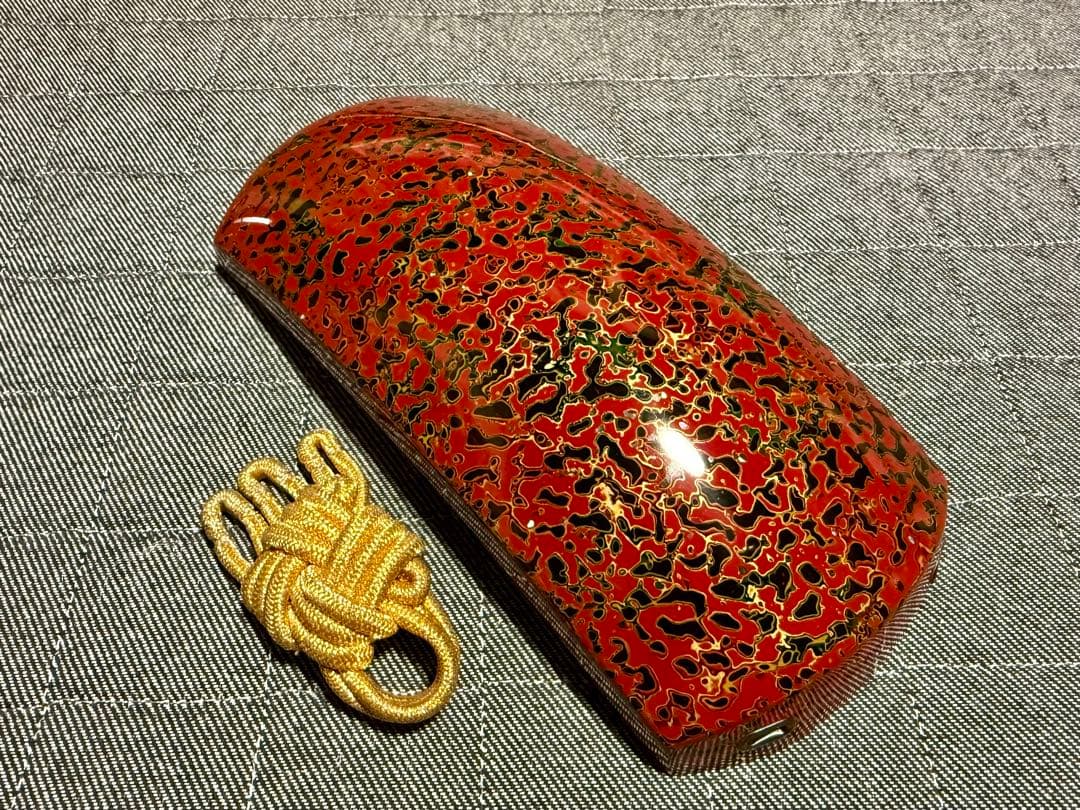 【美品】津軽三味線 胴掛け 津軽塗 五分大 赤系 螺鈿貝入 胴掛 高級品 音緒