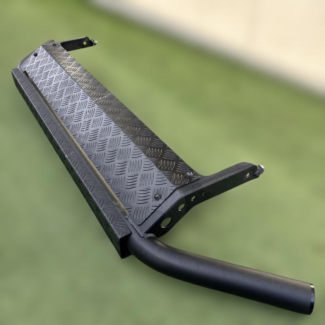 MADLYS 後期デリカD5 フロントガードバー