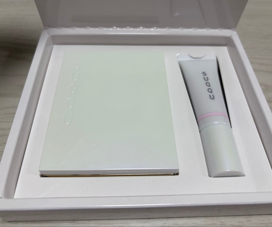 SUQQU メイクアップ キット 舜華 2025ホリデー アイシャドウ