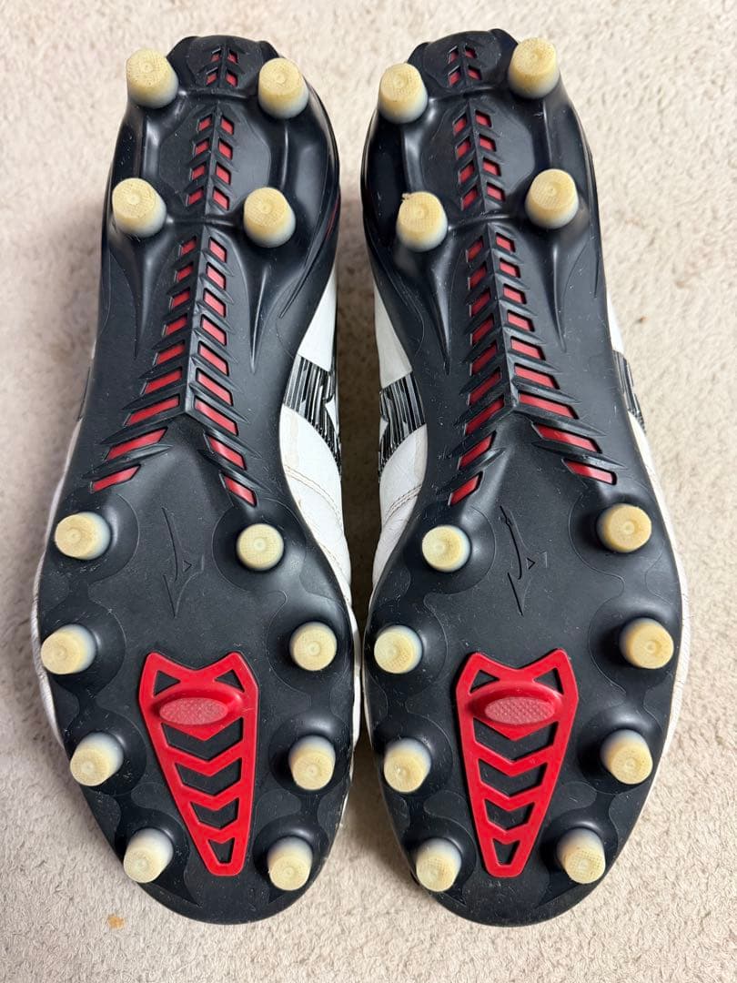 Mizuno ミズノ モレリア NEO 4 JAPAN(ホワイト×ブラック)