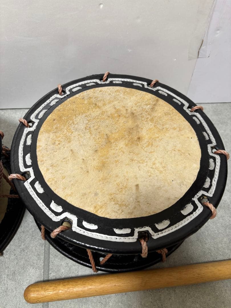 太鼓　2個セット　しめ縄？