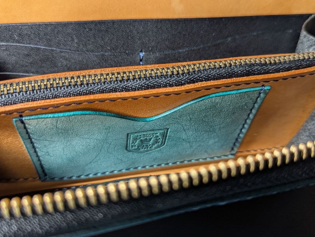 ロングファスナーウォレット 長財布 ゴーストレザー