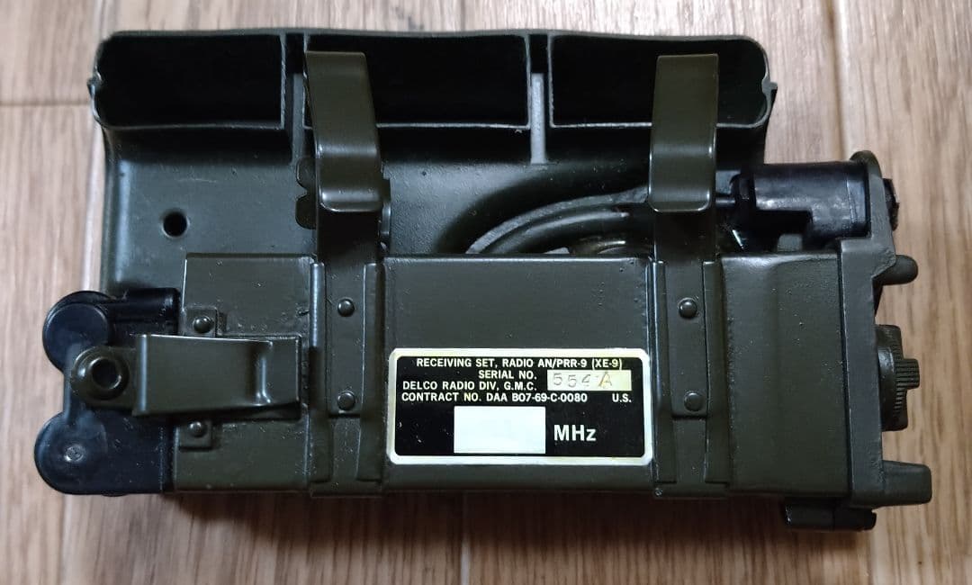 アメリカ軍実物　69年製　PRR-9受信機/PRT-4送信機