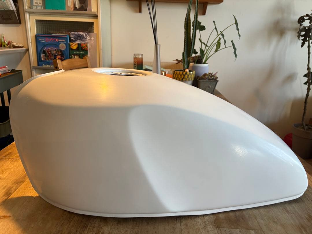 KAWASAKI ゼファー400 純正タンク　レストア品