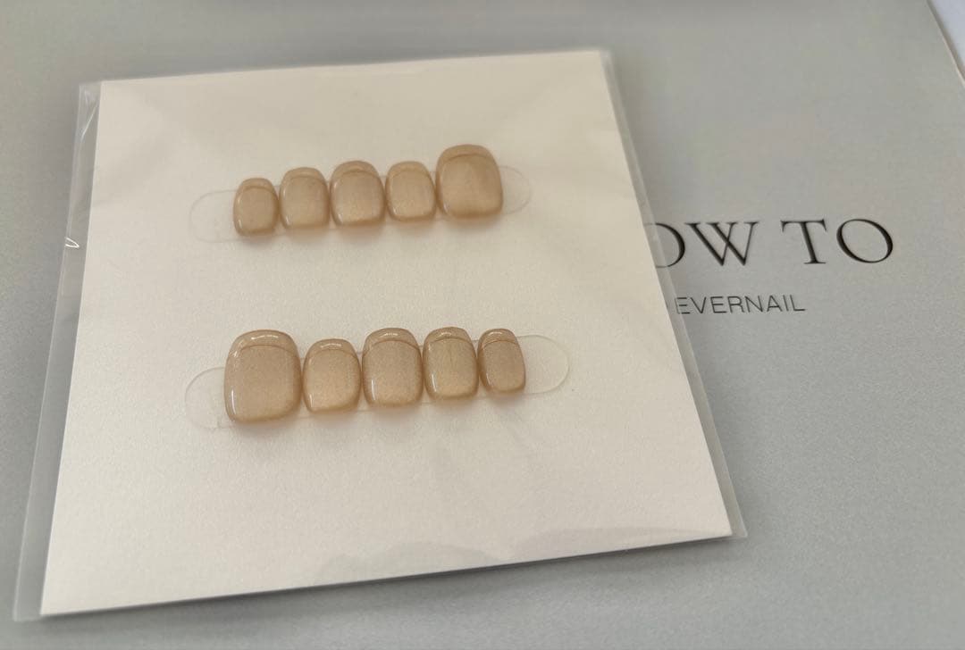 【新品•未使用】エバーネイルK Champagne Sparkleネイルチップ