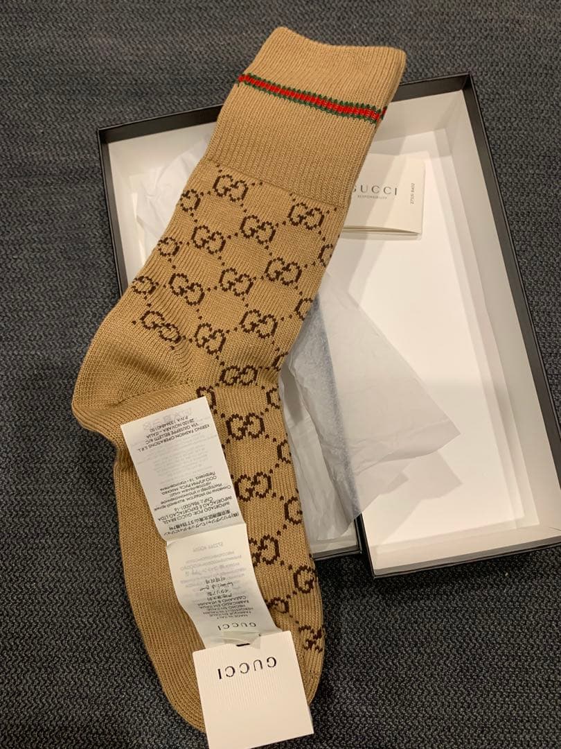 レモンGUCCI GGロゴ ベージュソックス M