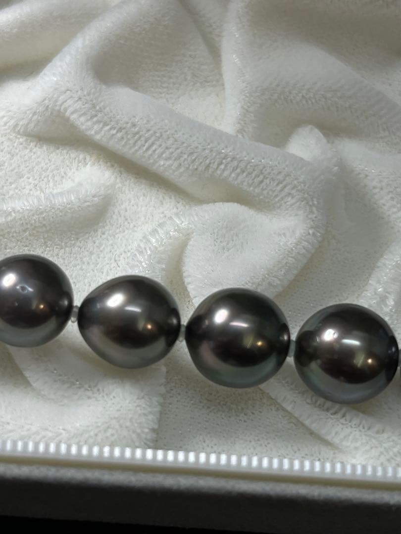 黒蝶真珠ネックレス　ブラックパール　8mm-10.5mm