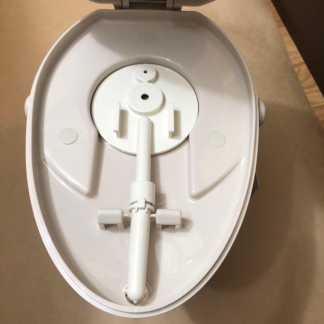 未使用　THERMOS ステンレス 電池給湯ポット 2.2L TAL-2200