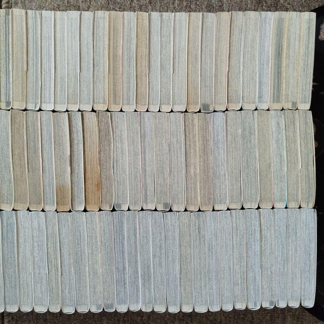 ONE PIECE ワンピース 1〜111巻 既刊全巻セット 関連本2冊付き